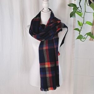 GAP cozy scarf navy plaid 74x20